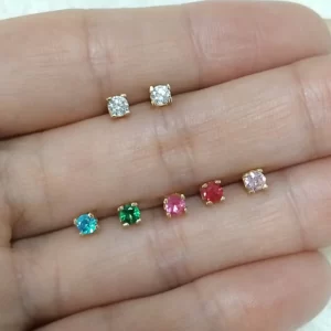 Brinco Baby com Zircônia