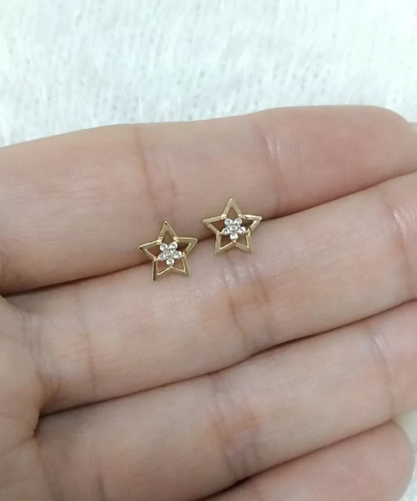 Brinco Baby Estrela com Zircônia