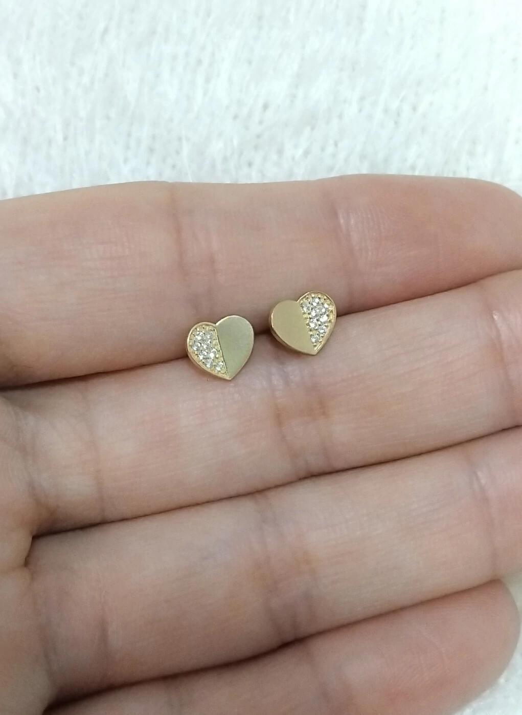 Brinco de Coração Baby com Zircônia