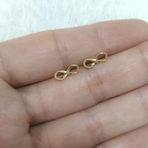 Brinco Baby Infinito Vazado