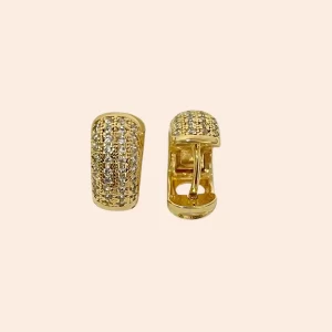 Brinco de Argola com click e pedras Folheado a Ouro