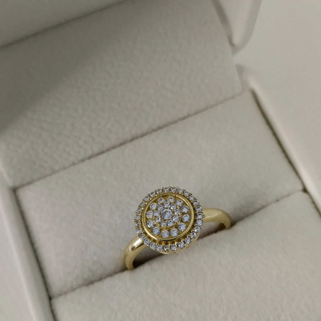 Anel Redondo com Micro Zircônia Ouro 18K